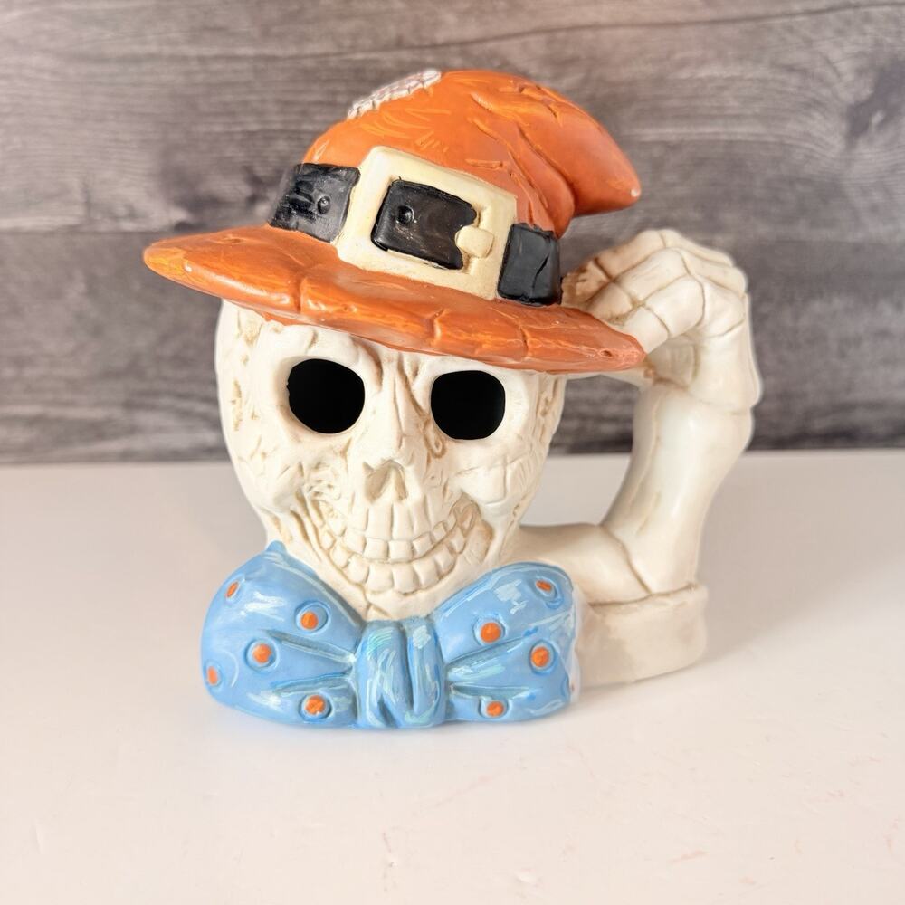 Vintage Halloween Ceramic Skull Lantern Figurine 1992 Fabri Centers